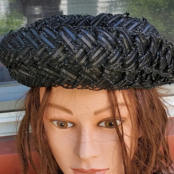 Vintage Black raffia hat - Picture 3 of 9
